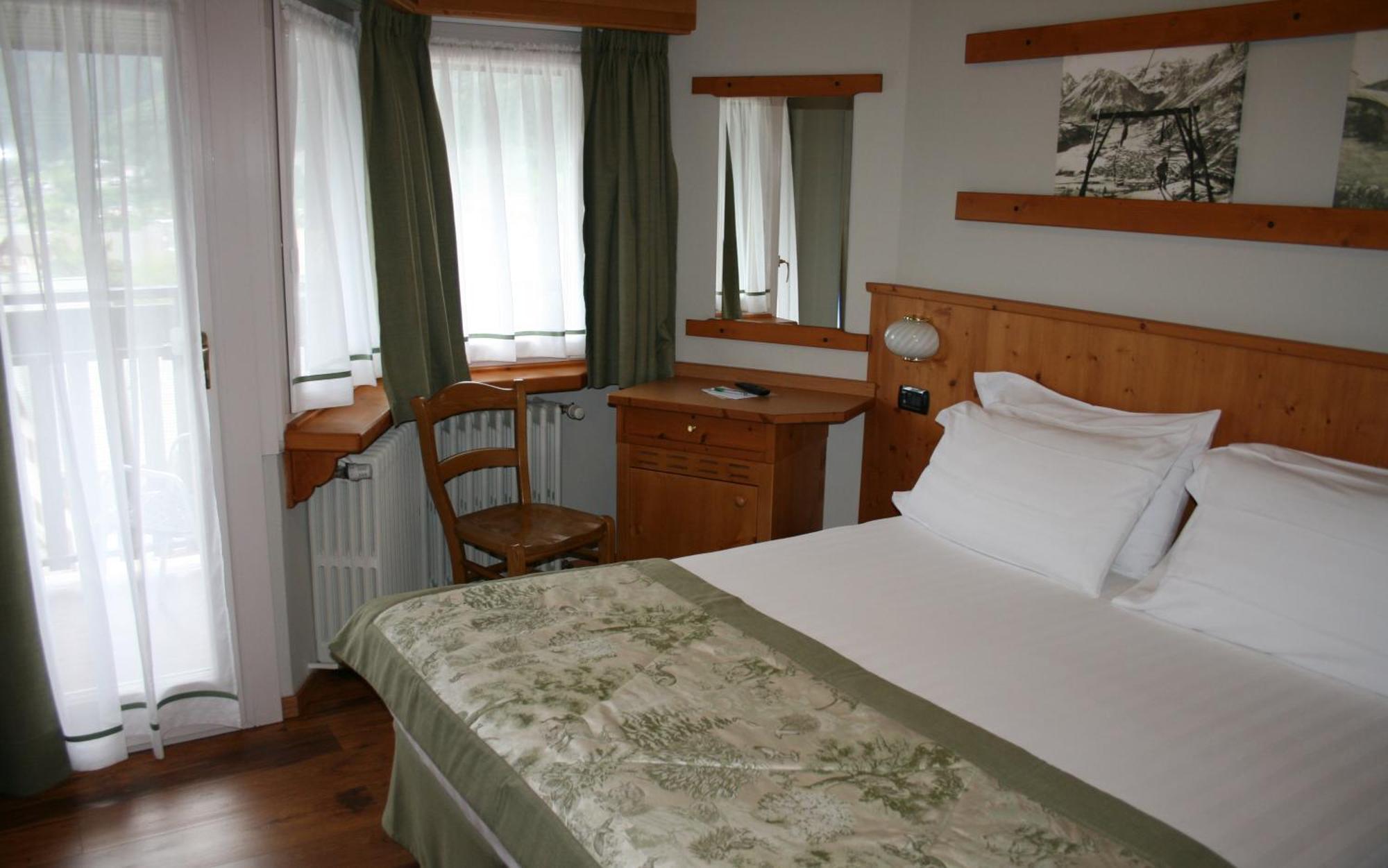 Hotel Larice Bianco 보르미오 객실 사진
